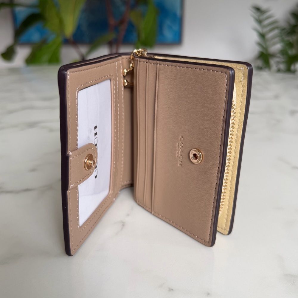 NWOT Coach Snap Wallet with Floral Appliqué in Moonlight Yellow Leather CAP16 - Picture 7 of 12